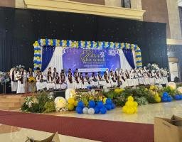 Gedung Rato Ebhu Jadi Saksi Kemegahan Haflah Akhir Sanah SD Muhammadiyah 1 Bangkalan