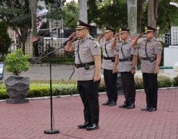 Hari Bhayangkara ke-80, Polrestabes Surabaya Gelar Ziarah di TMP Kusuma Bangsa