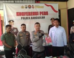 Jelang HUT Bhayangkara ke-80, Polres Bangkalan Ungkap 16 Kasus Pencurian, 20 Tersangka Diamankan