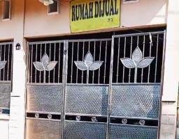 Rumah Unik Desain "Ngantong" Hoki Dijual Langsung oleh Pemilik di Lokasi Strategis