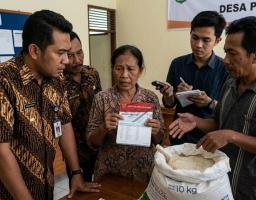 Dugaan Pemotongan Bansos Beras Bulog dan PKH di Patemon Bangkalan, Pj Kades Mengaku Tak Tahu