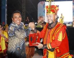 Pererat Silaturahmi Antardaerah, Wakil Bupati Nias Selatan Hadiri Padang Harmony Festival 2026