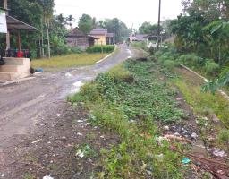 Akses Jalan Utama Ononamolo I Nyaris Putus, Keselamatan Anak Sekolah Terancam: Masyarakat Desak Pemkab Nias Barat.