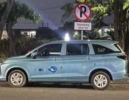 Mobil Warga Digembok, Parkir di Bahu Jalan dan Trotoar Sekitar Hotel-Restoran Turut Disoroti