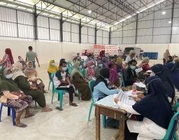 Pemeriksaan Kesehatan Gratis di Desa Gili Timur, 200 Warga Antusias Ikuti Pemeriksaan