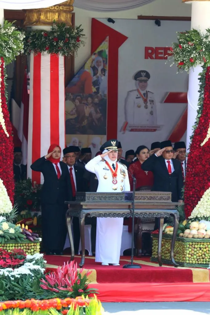 HUT Ke-78 Kemerdekaan RI, Gubernur Khofifah Bangun Optimisme Jatim Terus Maju dan Melaju Menuju Indonesia Emas 2045