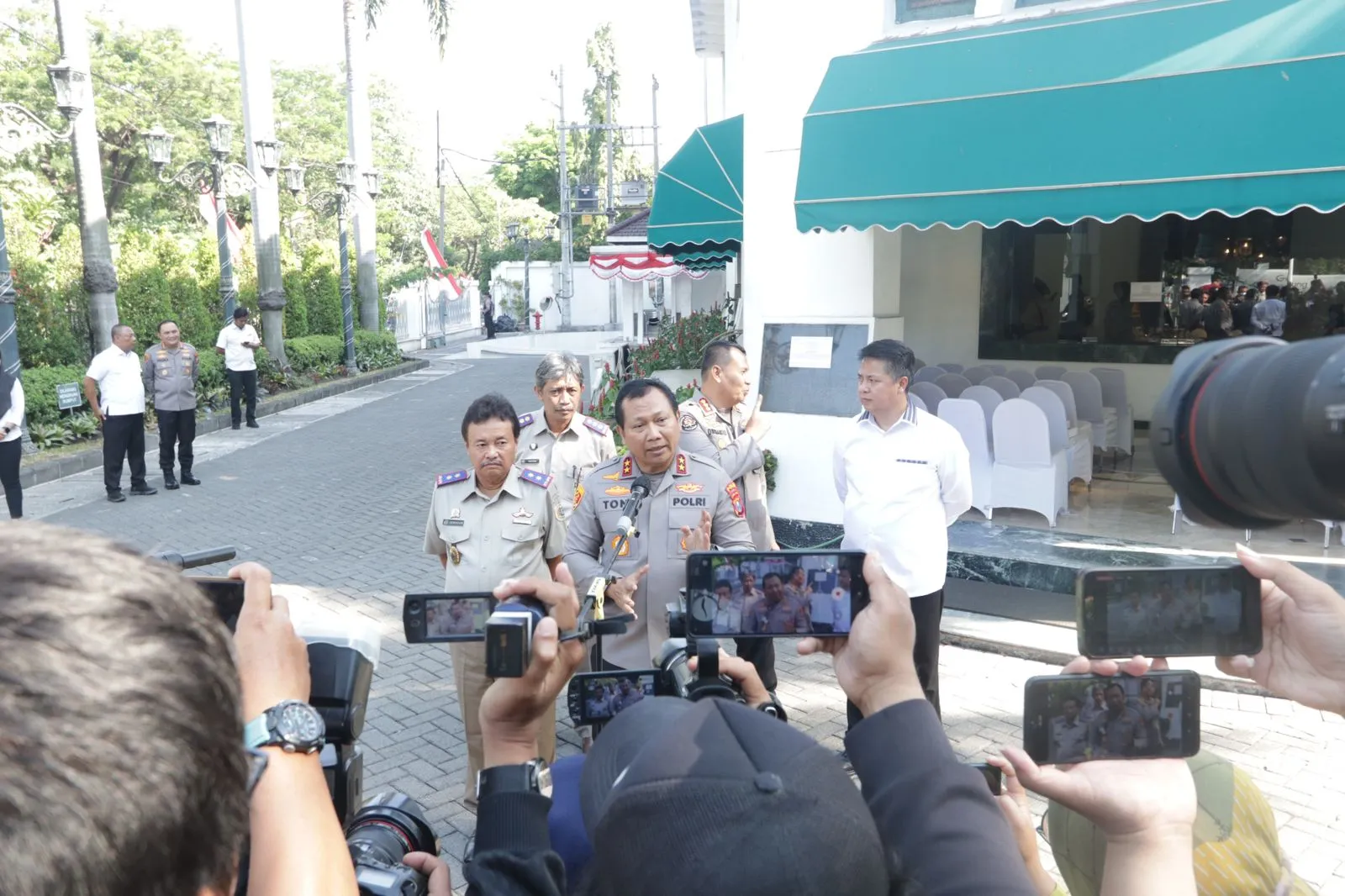 Momentum Polisi Istimewa, Kapolda Jatim Tegaskan Gedung Wismilak Adalah Aset Negara