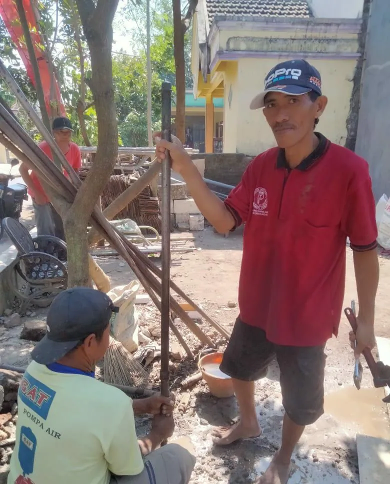 Polres Nganjuk Bangun Sumur Bor untuk 3 Warga Gejagan yang Kurang Mampu