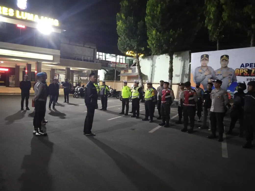 Jelang Pilkades Serentak Polres Lumajang Gelar Patroli Skala Besar