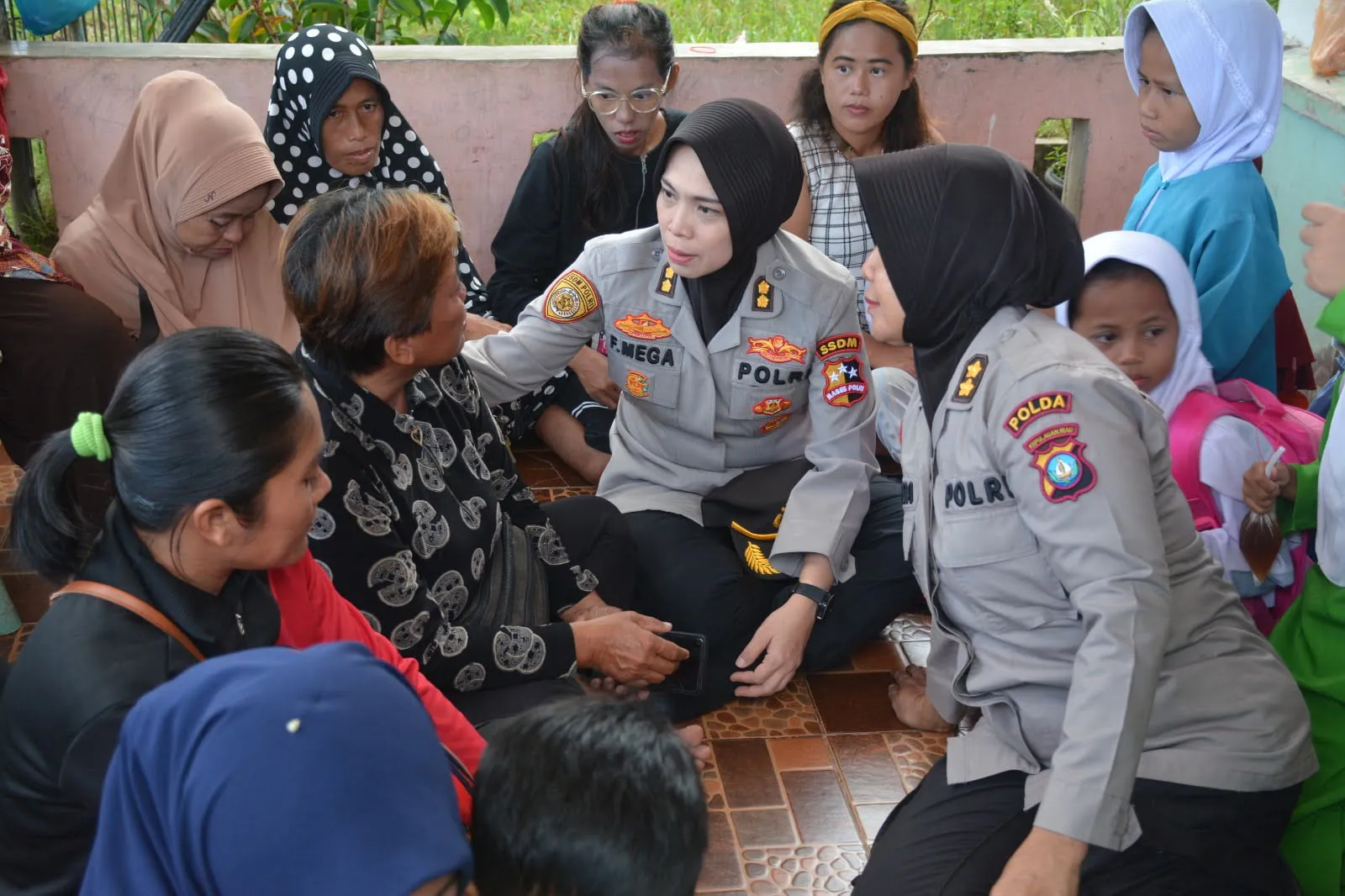 Polri Gelar Bakti Kesehatan Bagi Masyarakat Rempang