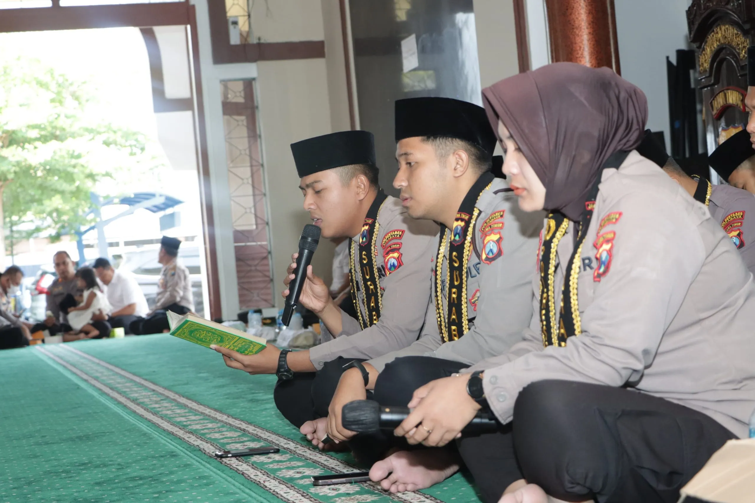 Polrestabes Surabaya Gelar Peringatan Maulid Nabi Muhammad SAW