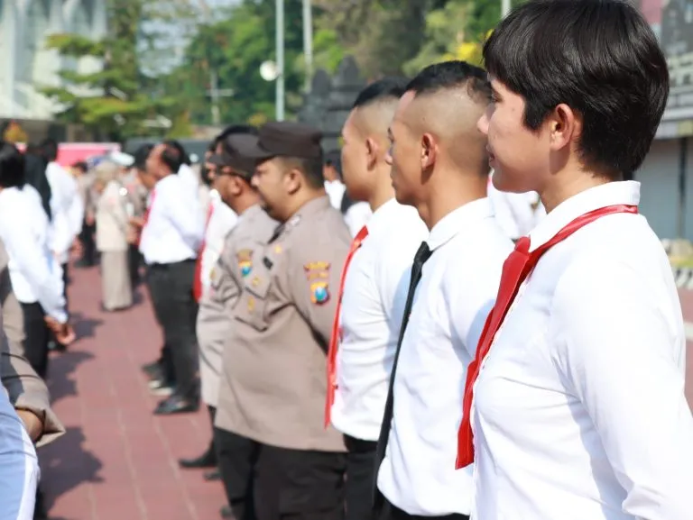 Pimpin Apel Pagi, Kapolres Gresik Tekankan Sinergitas TNI Polri dalam Menghadapi Pemilu Tahun 2024