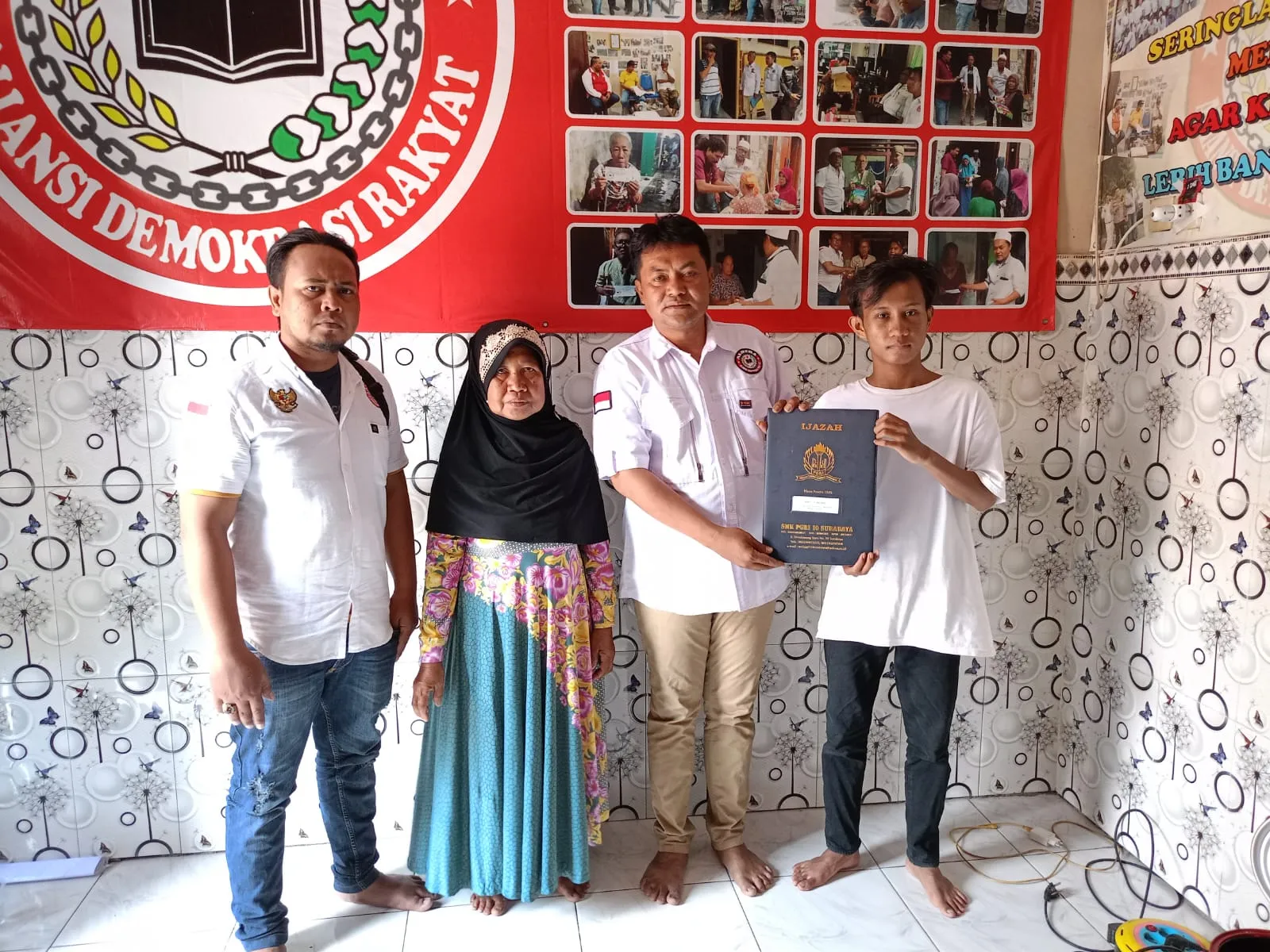 Aldera Kembali Membantu Pengambilan Ijasah Yang Belum Diambil Di SMK PGRI 10 Surabaya