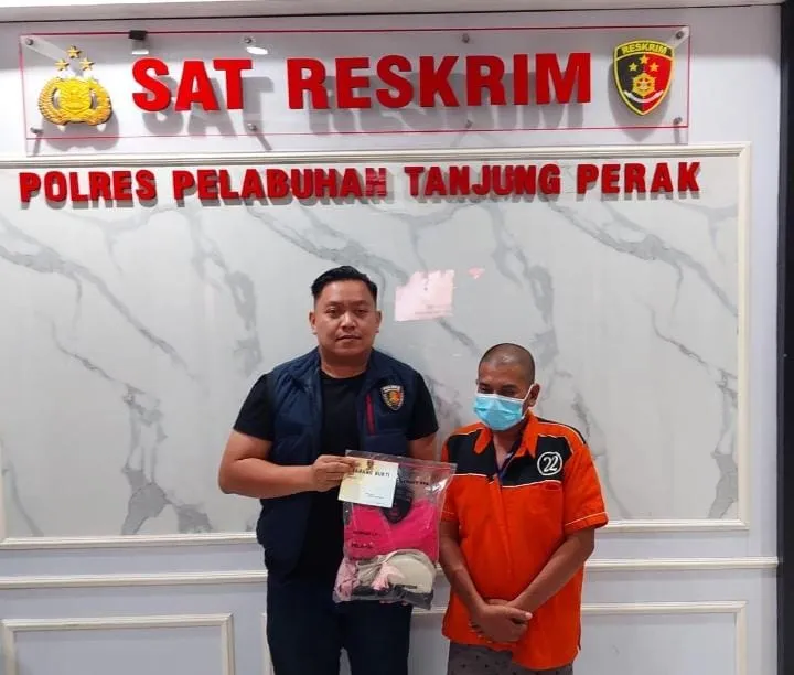 Ayah Bejat di Surabaya Cabuli Anak Tirinya yang di Bawah Umur Ditangkap