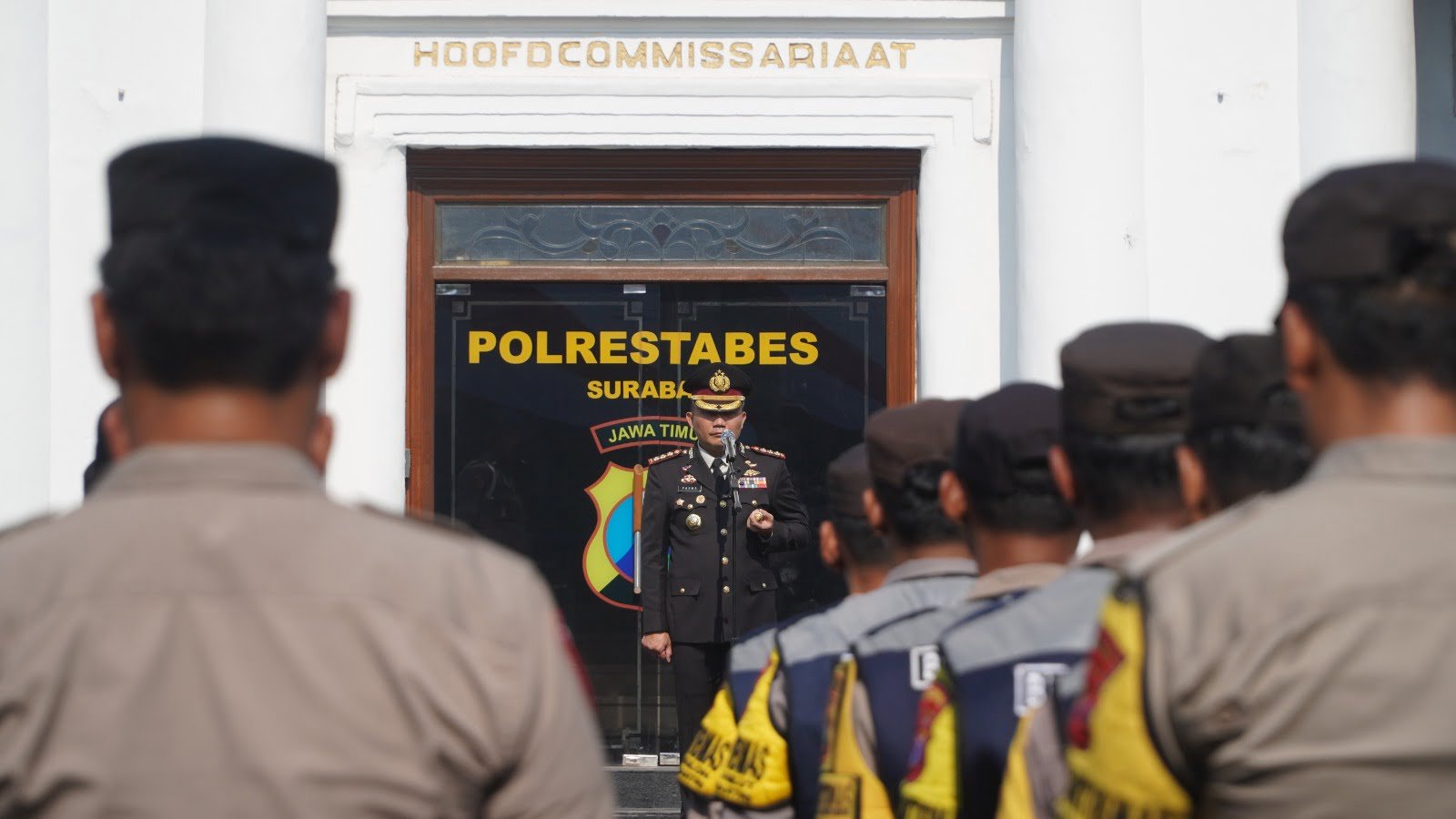Polrestabes Surabaya Gelar Upacara Hari Sumpah Pemuda 2023