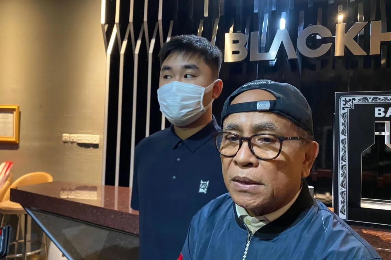 Komisi B DPRD Surabaya Merekom Blackhole KTV Tutup, Menejemen Membandel