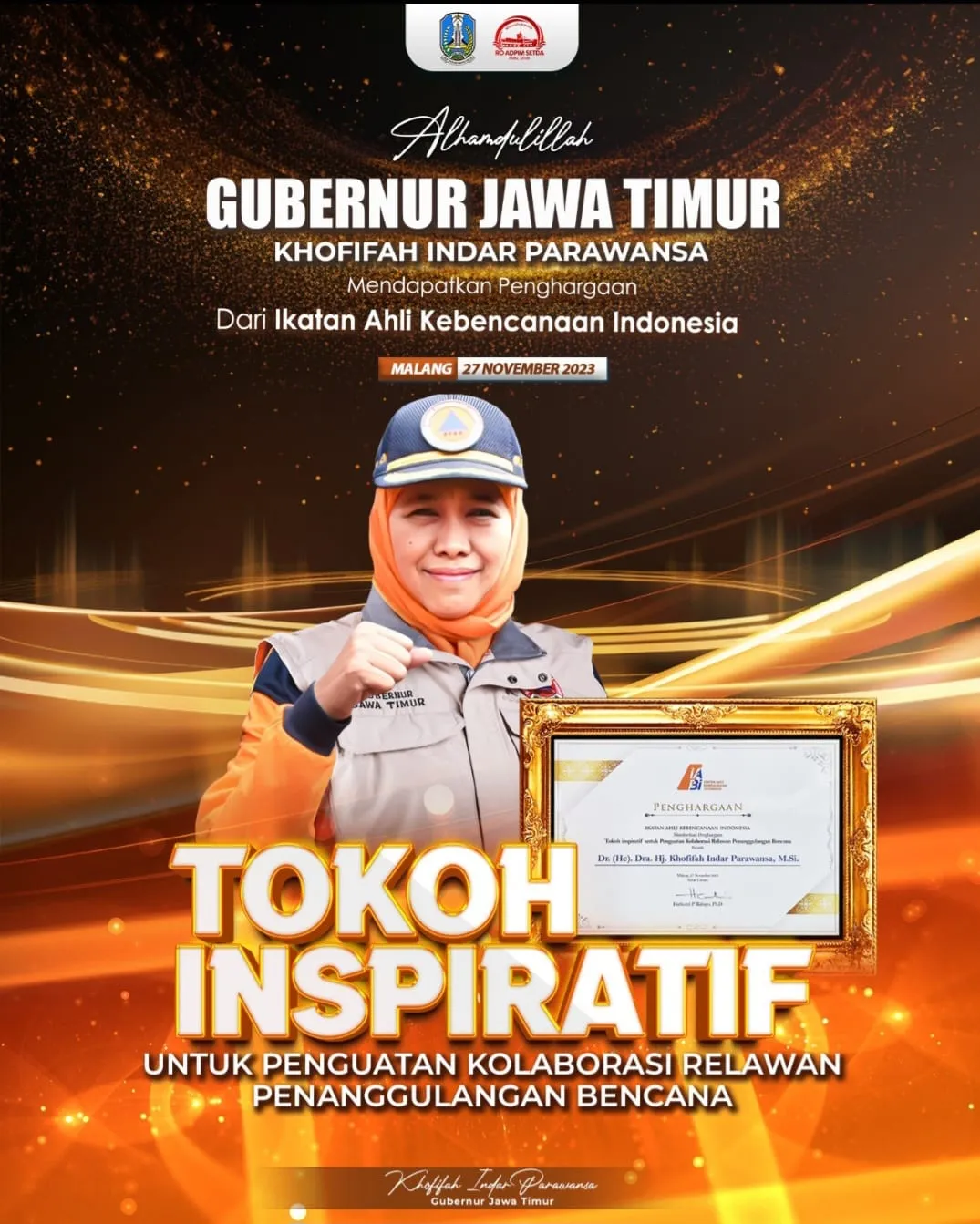 Gubernur Khofifah Terima Penghargaan Tokoh Inspiratif Penguatan Kolaborasi Relawan Penanggulangan Bencana