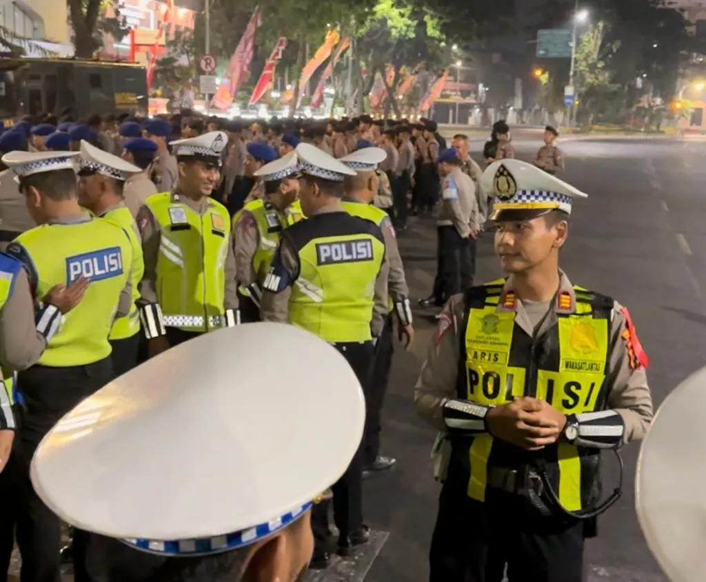 Polrestabes Surabaya Terjunkan 482 Personil Amankan Gerak Jalan Perjuangan Mojosuro