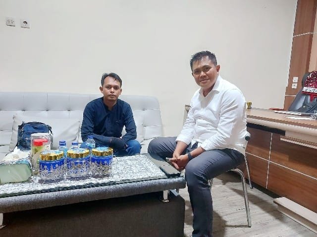 Pimred Media Online Jejakindonesia.id Silaturahmi Dengan Kasat Narkoba Polresta Banyuwangi
