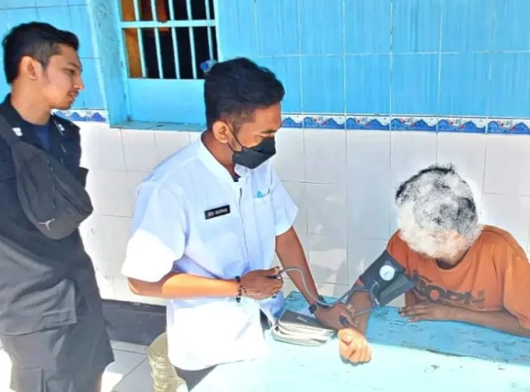 Pastikan Warga Binaan Sehat, Rutan Sampang Rutin Galakkan Trolling Kesehatan