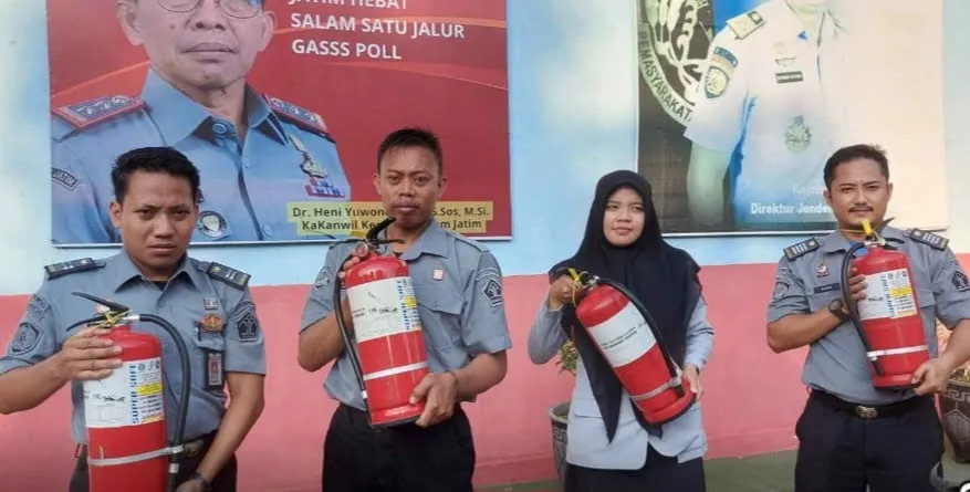 Kalibrasi Alat Pemadam Api Ringan, Antisipasi Gangguan Kamtib