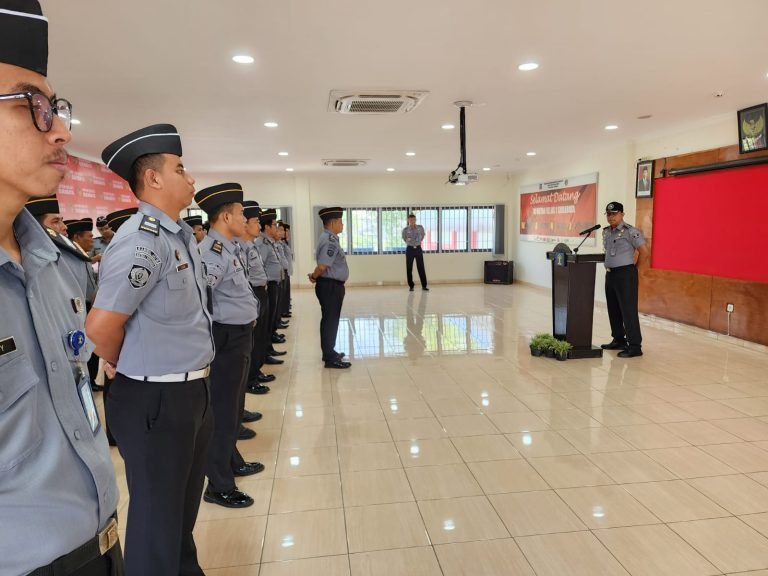 Kadiv Pemasyarakatan Harapkan Peningkatkan Pelayanan Tahanan Saat Pimpin Apel Pagi