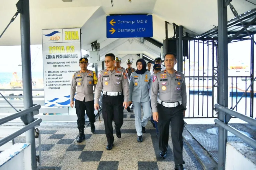 Kakorlantas Polri Tinjau Pelabuhan Gilimanuk Bali untuk Persiapan Kelancaran Libur Nataru 2023