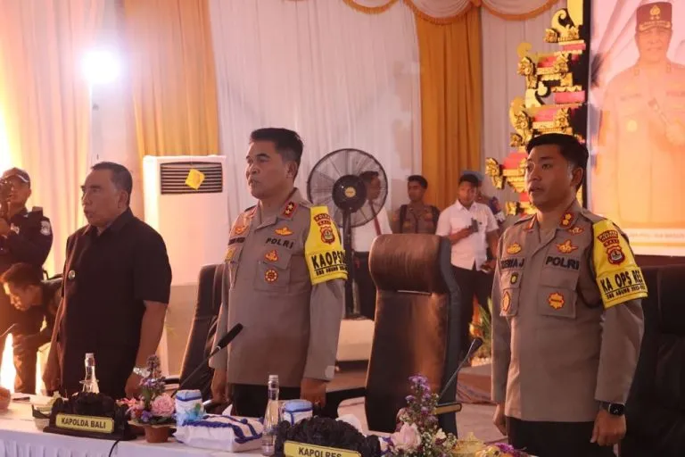 Dalam Rangka Kesiapan Pengamanan Pemilu, Kapolda Bali Adakan Kunjungan ke Polres Jembrana