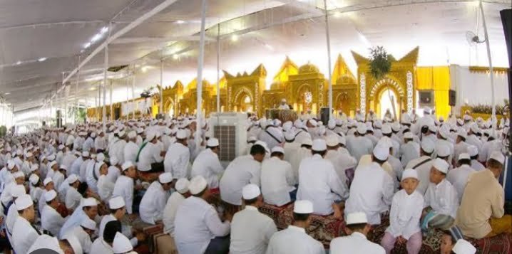 Ribuan Jamaah Majelis Dzikir Al-Khidmah di Sidoarjo Doakan Keselamatan Bangsa