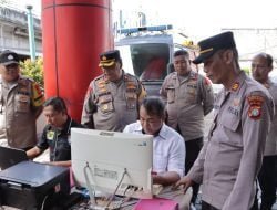Program 'Halo Polisi' ini bertujuan untuk mendekatkan diri dengan masyarakat dan memberikan kemudahan dalam memperoleh pelayanan kepolisian.