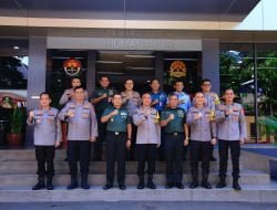 Merupakan suatu kehormatan dan kebanggaan bagi kami mendapat kunjungan dari Kapuspen TNI beserta rombongan,” ungkap Kadiv Humas dalam sambutannya.