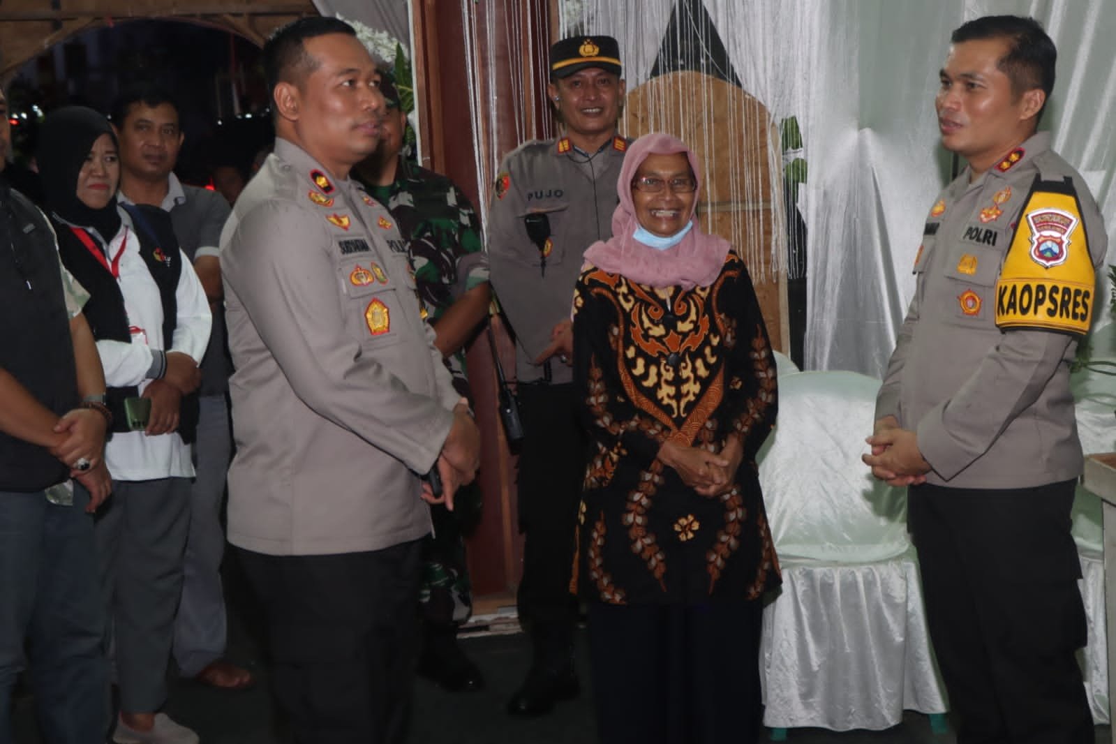 Kunjungi Anggota Pam TPS, Kapolres Nganjuk Pastikan Semua Siap