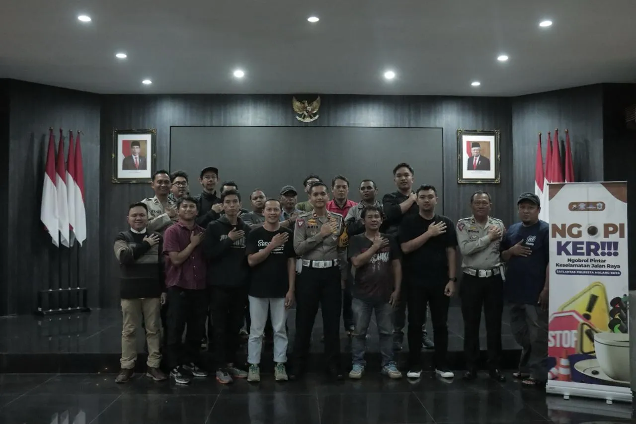 Keselamatan jalan raya merupakan salah satu fokus utama oleh Satlantas Polresta Malang Kota untuk selalu disosialisasikan kepada seluruh elemen masyarakat. 
