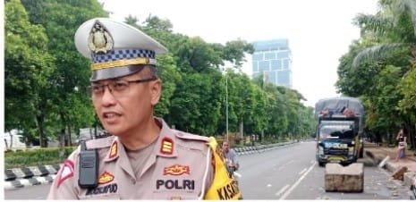 Kepala Satuan Lalu Lintas (Kasatlantas) Polres Pelabuhan Tanjung Perak AKP Moch Suud mengatakan Operasi Keselamatan Semeru 2024 yang sudah digelar selama 14 hari di wilayah hukum Polres Pelabuhan Tanjungperak berhasil menekan tingkat fatalitas laka lantas. 