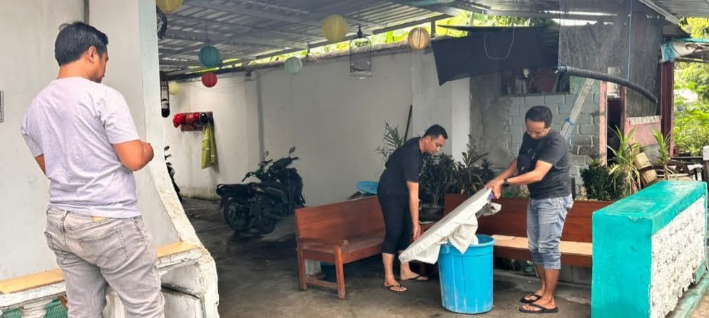 Adanya informasi dari masyarakat dugaan peredaran narkoba Satresnarkoba Polres Tuban gerak cepat ke lokasi yang berada di Gang Sadar, Kabupaten Tuban, Jawa Timur, Selasa (12/3/2024).