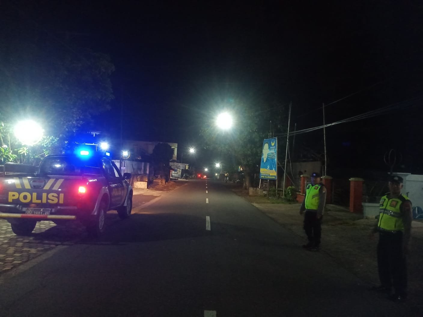 Bukan hanya fokus pada kelancaran lalu lintas arus mudik lebaran saja, Operasi Ketupat Semeru 2024 digelar Polda Jatim dan jajarannya, namun juga untuk keamanan khususnya pada perumahan yang ditinggal mudik penghuninya.