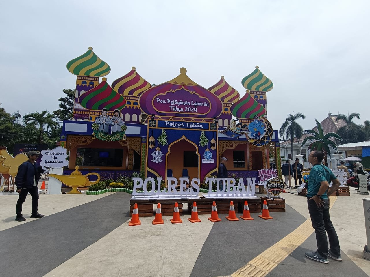 Operasi ketupat Semeru 2024 secara serentak digelar oleh Kepolisian Republik Indonesia selama 13 hari dimulai tanggal 4 hingga 16 April 2024 mendatang dalam rangka pengamanan perayaan hari raya Idul Fitri 1445 H.