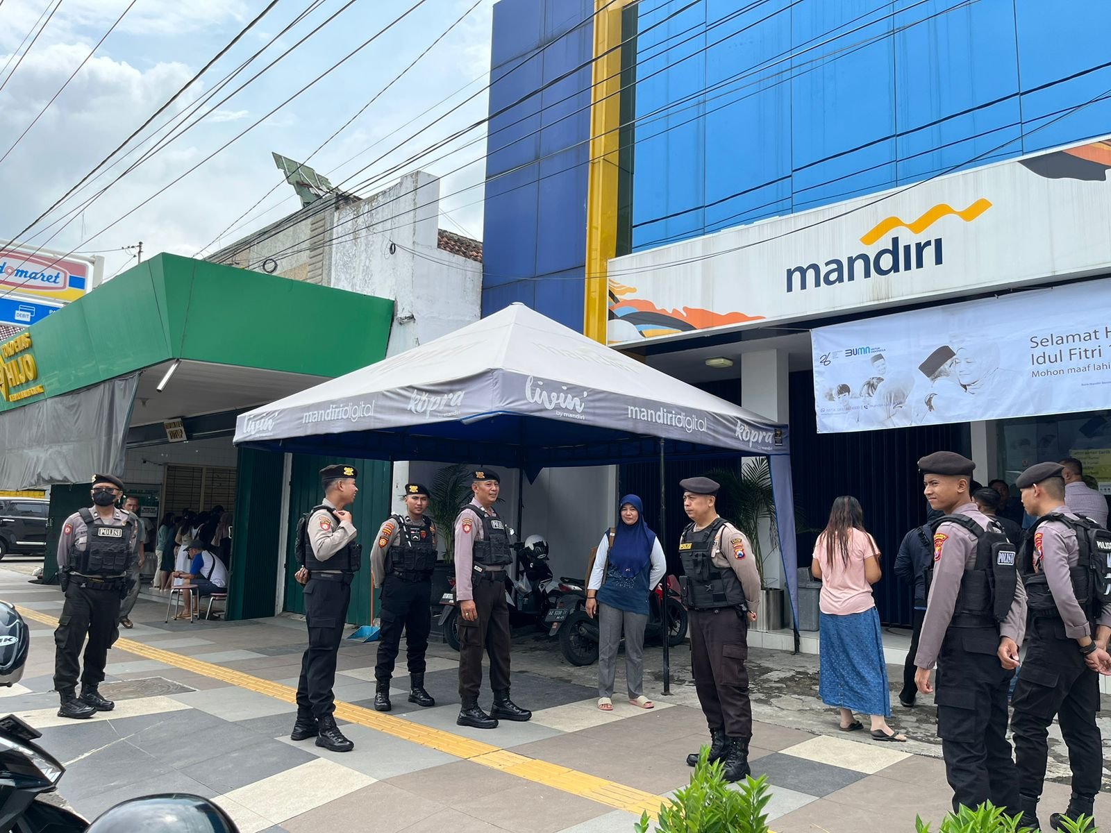 Kapolres Nganjuk Terjunkan Patroli Preventif Perintis Presisi Hadapi Mobilitas Masyarakat yang Meningkat Menjelang Idul Fitri 1445H/2024