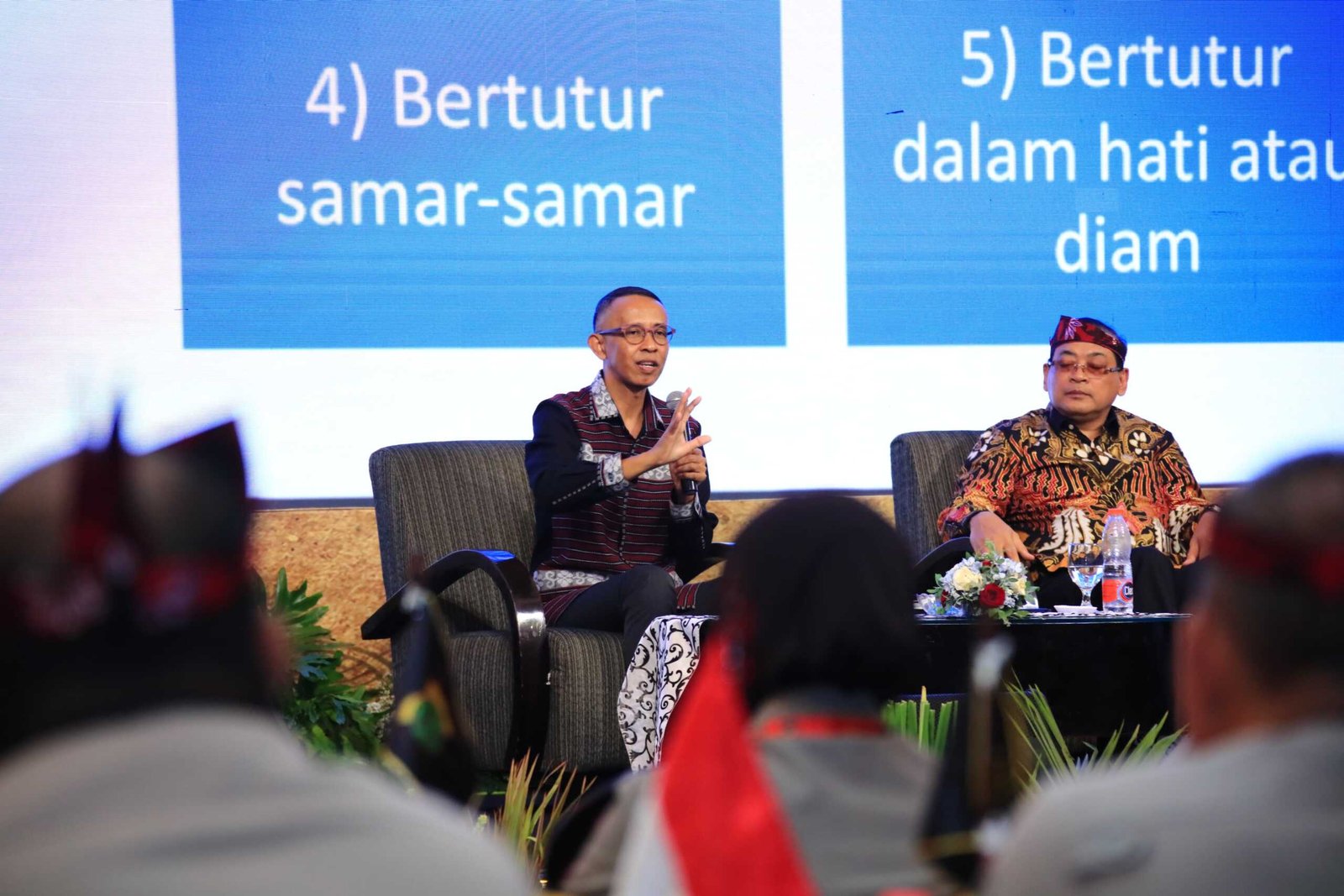 Ketua Komisioner Komisi Informasi Publik (KIP) Donny Yoesgiantoro menyatakan keterbukaan informasi publik dapat mendukung stabilitas sektor keamanan dan ketertiban masyarakat.