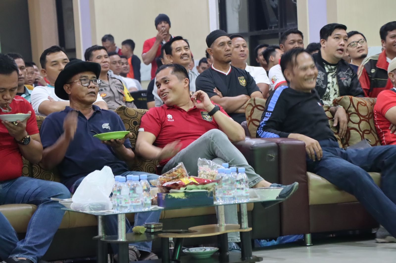 Polres Nganjuk Gelar Nobar Piala Asia U-23, Upaya Menjaga Persatuan dan Keharmonisan Seluruh Elemen Masayarakat