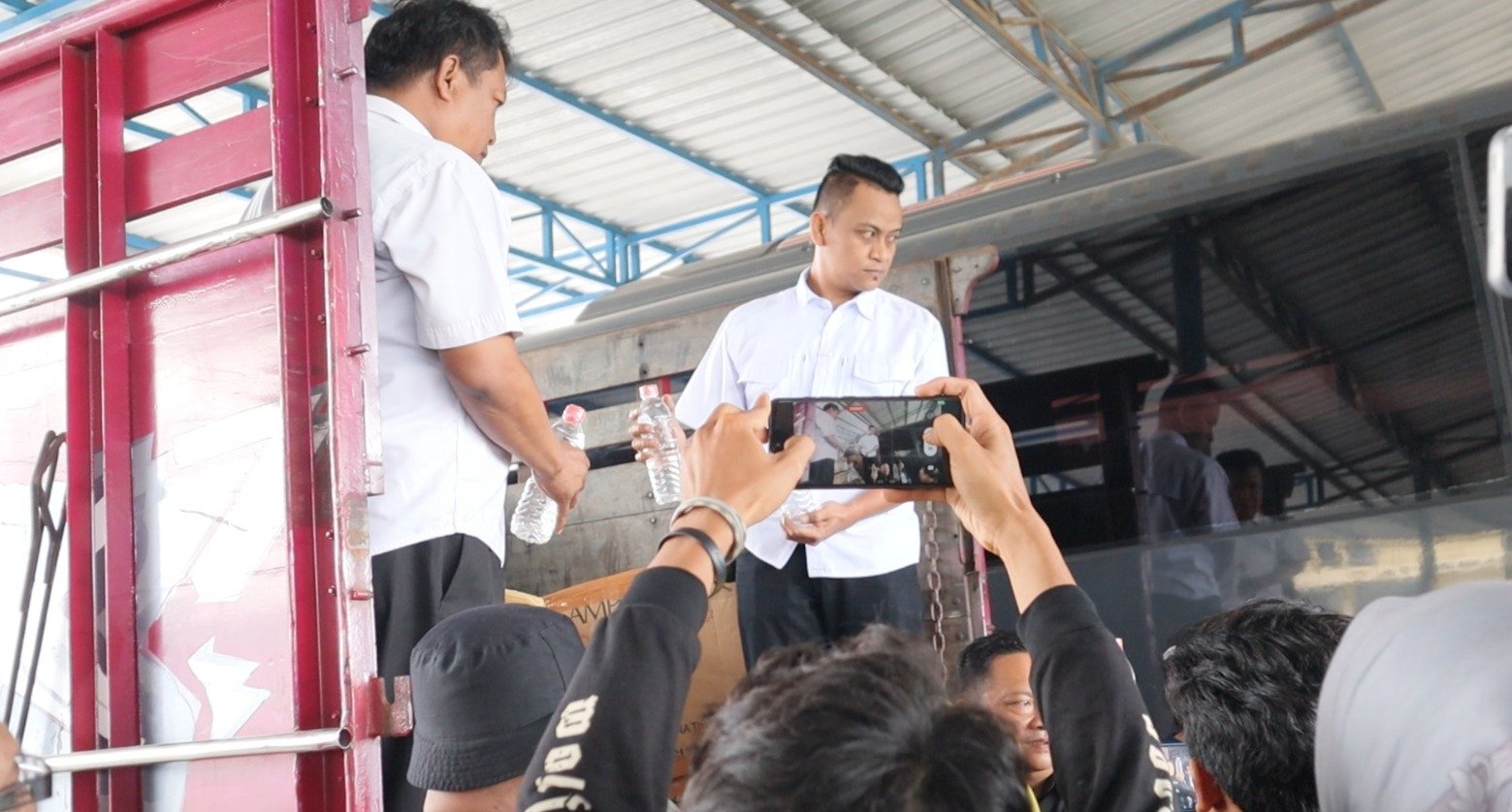 Polres Blitar Berhasil Gagalkan Pengiriman Miras Jenis Arak ke Luar Jawa