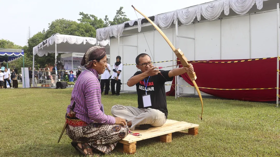Workshop Jemparingan Semarakkan Bulan Hardiknas di Benteng Vredeburg  