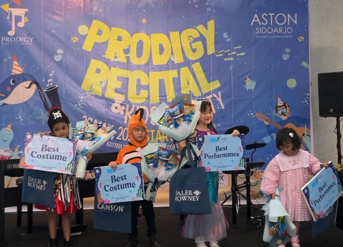 Aston Sidoarjo Tampilkan Calon Musisi Muda Berbakat Bersama Prodigy Music Academy