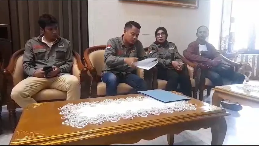 Diduga Kinerja Kejari Lamongan Tidak Profesional dan Bobrok, DPP AMI ; Akan Melaporkan Oknum Jaksa Kejari Lamongan Ke Kejati Dan Kejagung
