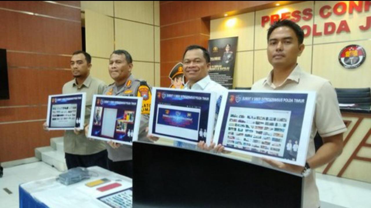 Respon Cepat Tangani Kasus Kekerasan Kaum Rentan Ditreskrimsus Polda Jatim Terima Penghargaan Kemensos RI