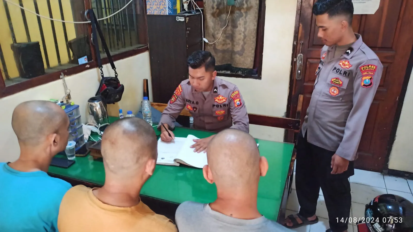 Berkas Dinyatakan Lengkap, Polisi Limpahkan Kasus Penyalahgunaan BBM Bersubsidi ke Kejari Situbondo