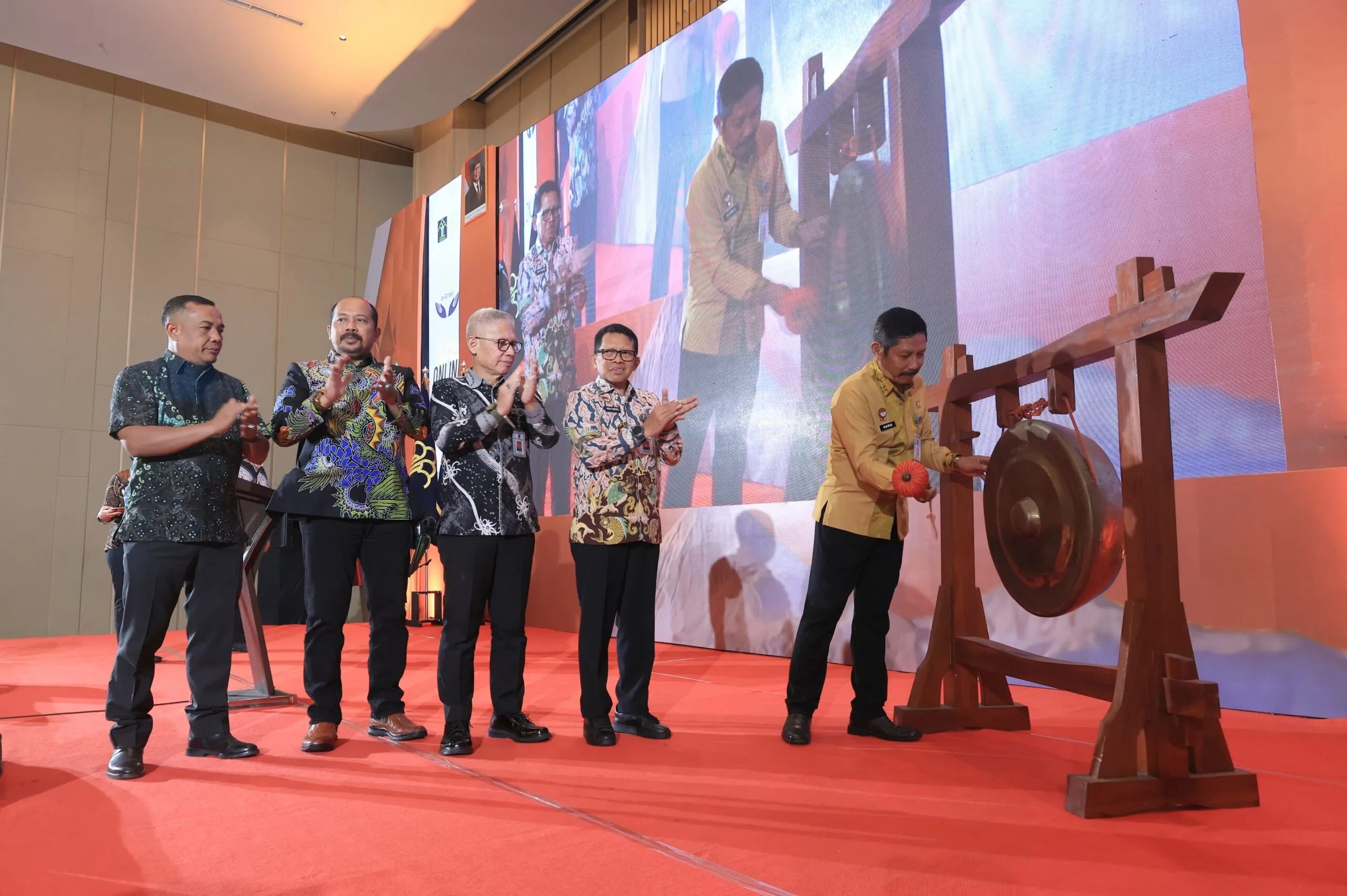 Kenalkan Inovasi Grasi Berbasis Elektronik, Ditjen AHU Sinergi Dengan Kemenkumham Jatim Gelar Diseminasi 