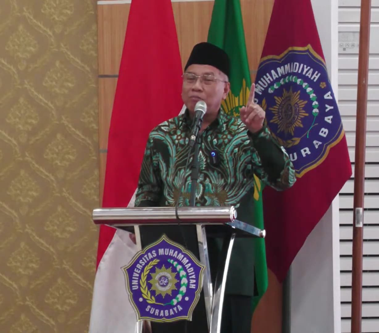 KBIHU Muhammadiyah Gelar Pengajian Dan Pemeriksaan Kesehatan Gratis di Surabaya