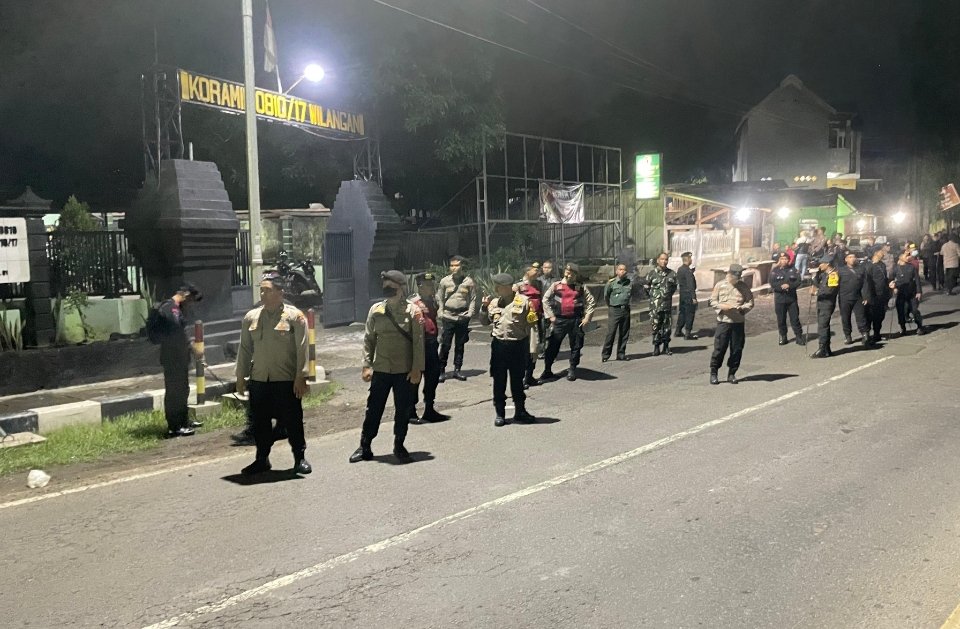 Antisipasi Gangguan Kamtibmas, Polres Nganjuk Gelar Penyekatan Kedaerahan di Wilayah Perbatasan