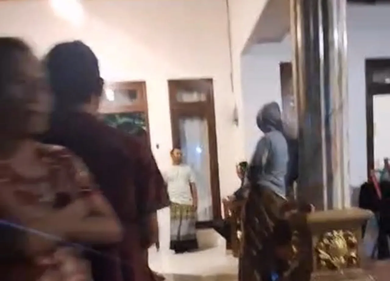 Kades Kutogirang dan Insiden Penggerebekan di Rumah Mantan Istrinya Jadi Sorotan 